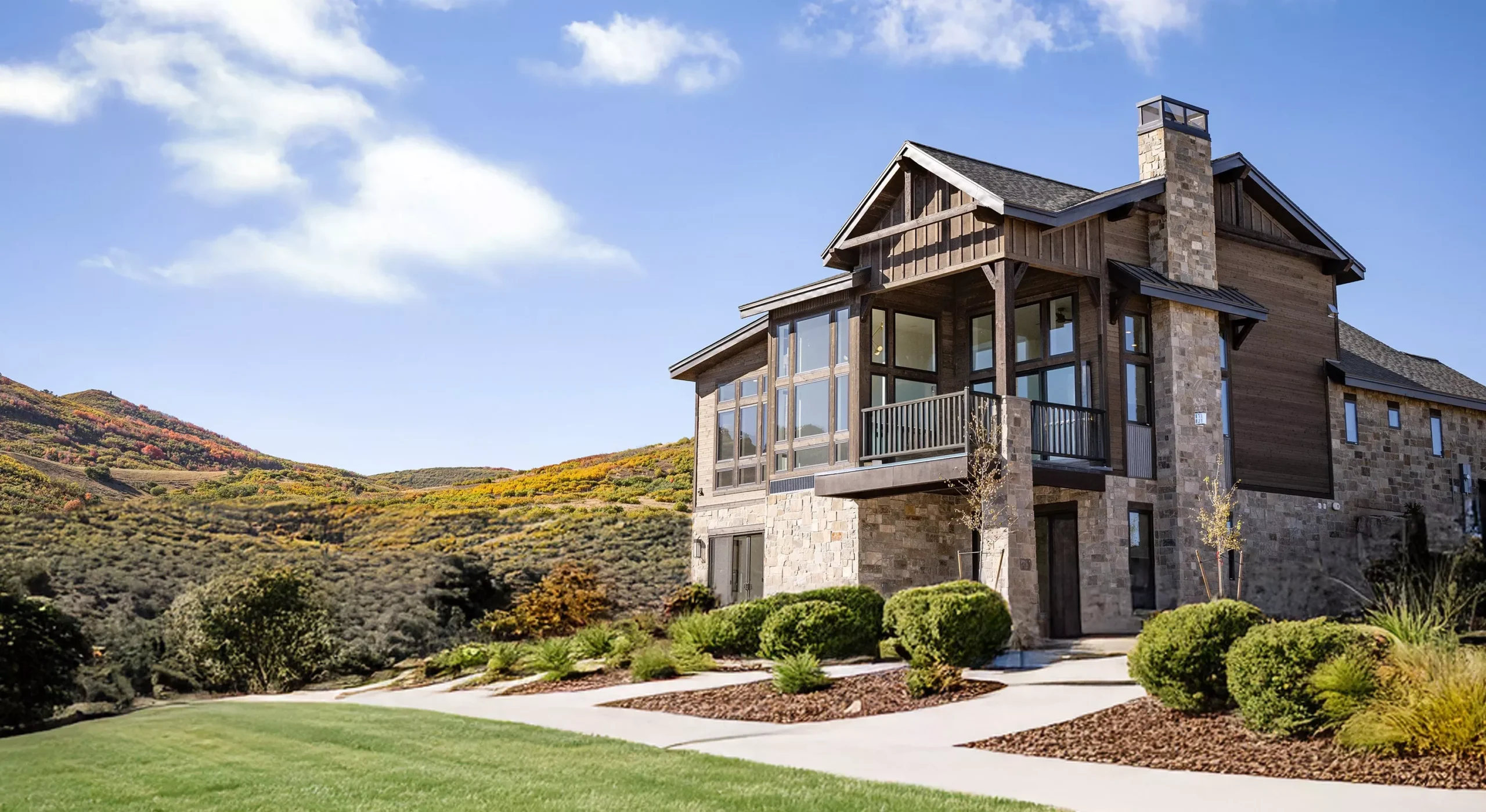 Builders FirstSource Custom Builder Services Hero